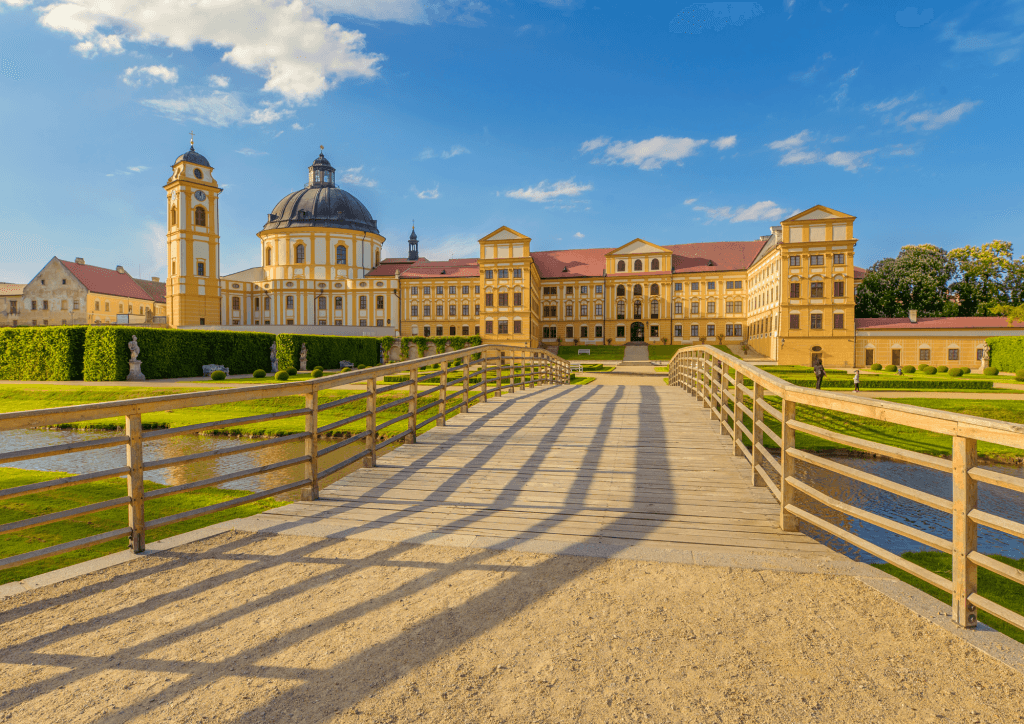 1. Zamek Jaromerice nad Rokytnou | Městské kulturní středisko Jaroměřice nad Rokytnou